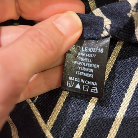 NWOT  IRIS black and cream Stripes size XL body cone stretch dress - Picture 8 of 11